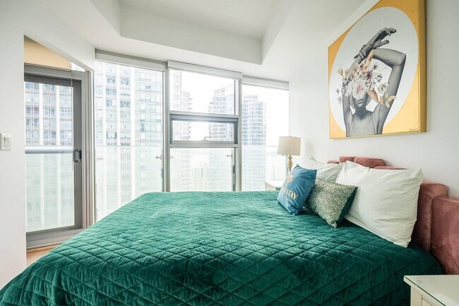 Photo - 3 Bremner Blvd Unit ID1037034P