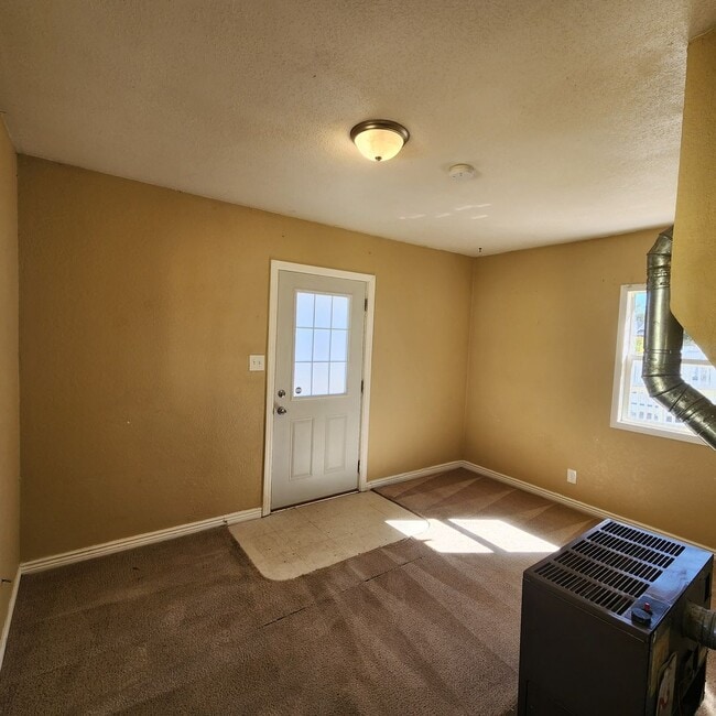 Photo - Cozy 2 Bedroom Cottage