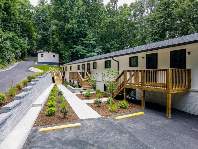 Photo - Stadium View Apartments