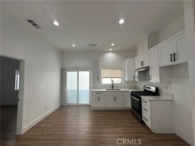 Building Photo - 10893 Date St