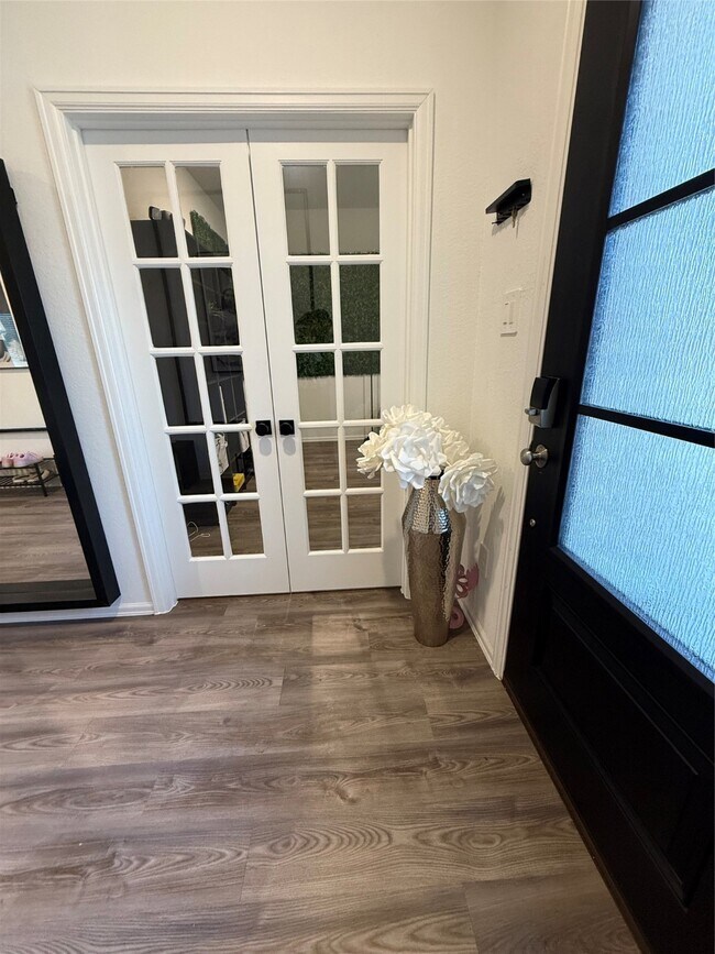 Photo - 3618 Oakvale Dr