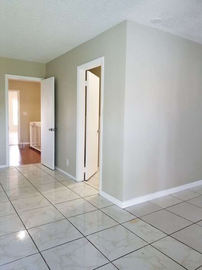 Wimbledon Beauty! Rental House Rental in Lauderhill, FL