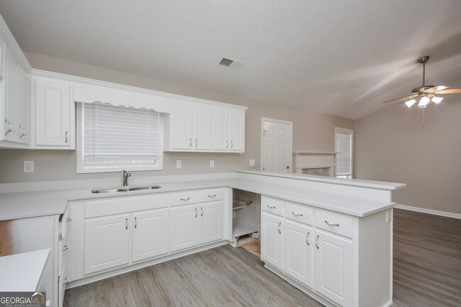 Photo - 165 Fields Creek Way