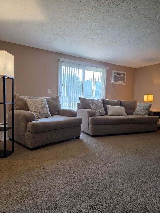 Photo - 1-Bedroom, 1-Bath Unit 454-F