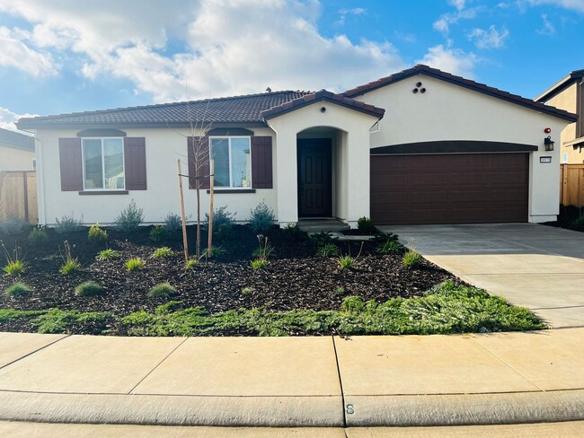 Beautiful 4 bed/2 bath Meritage Home in El... - Beautiful 4 bed/2 bath Meritage Home in El...