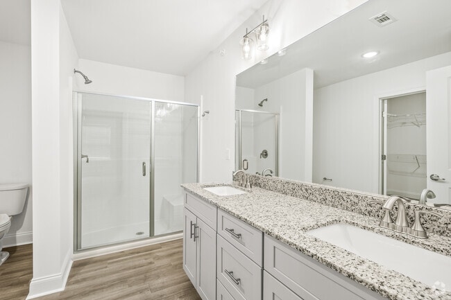 3BR, 2BA 1,817SF Primary Bathroom