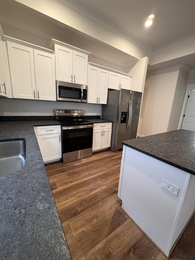 Photo - Inquire today on how to get FREE rent!