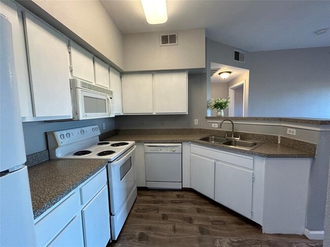 Photo - 2320 Gracy Farms Ln Unit 833