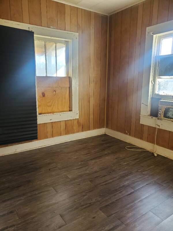 Photo - 608 W 4th Ave