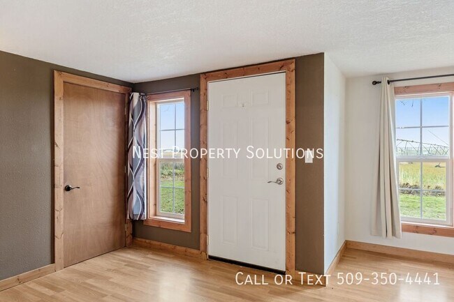 Photo - 16388 Rd I NE