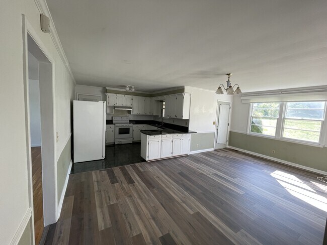 Photo - 6503 Premier Dr