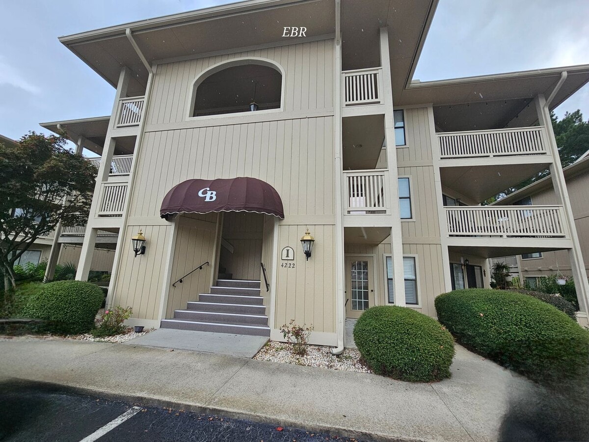 Cypress Bay I-1 - Cypress Bay I-1 Unit Cypress Bay i-1