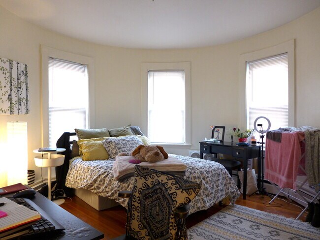 Photo - 513 Washington St Unit 1