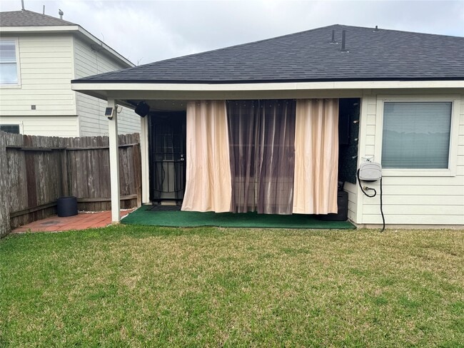Photo - 15327 Summerlyn Point Ln