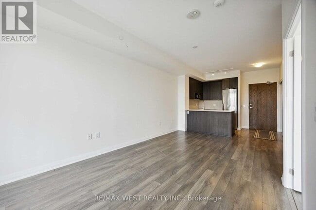 Photo - 99 Eagle Rock Way Unit 209
