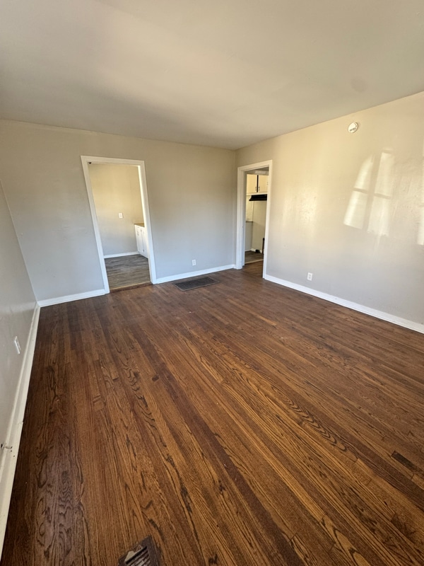 Photo - 1021 14th Pl SW