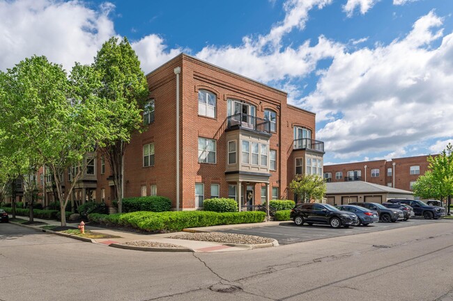 Building Photo - 936 Quality Pl Unit 302