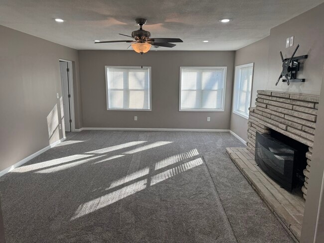 Photo - 1311 Devils Glen Rd