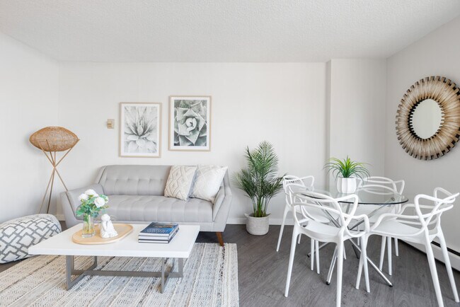 Photo - Hendry House Unit 00609