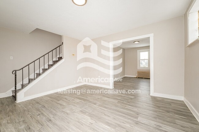 Photo - 1818 Plainview Ave