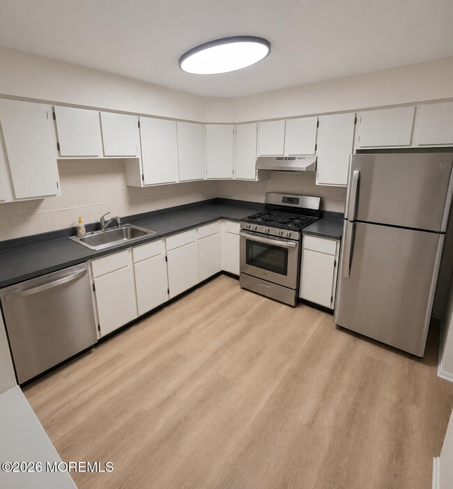 Photo - 120 Dumbarton Hill Ct