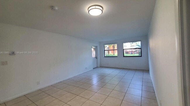 Photo - 8160 Geneva Ct Unit 104