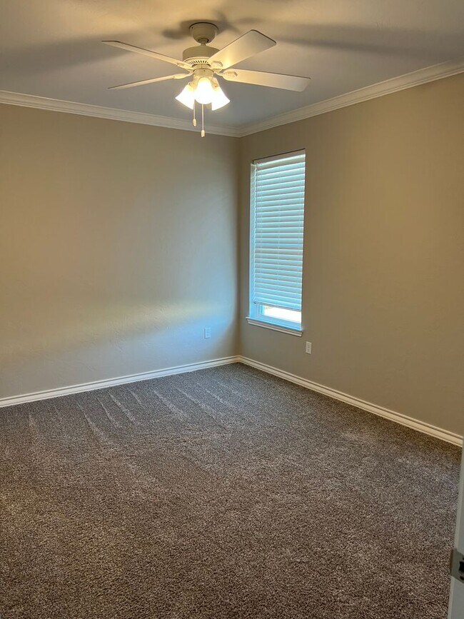 Photo - 415 Myra Lynn Ln