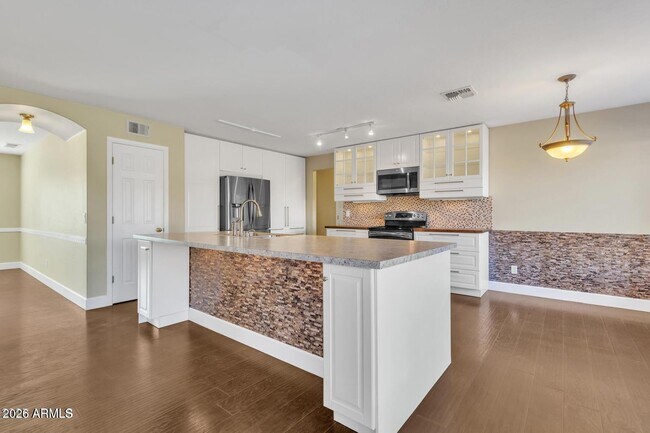 Photo - 2092 E 36th Ave