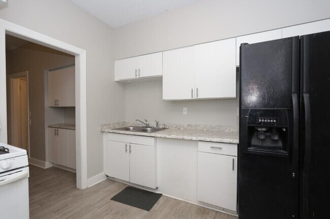 Photo - 2367 Forest Ave Unidad 1