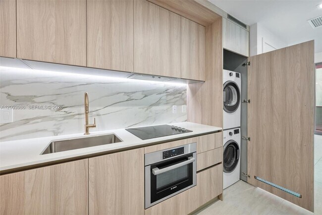 Photo - 77 SE 5th St Unit 3005