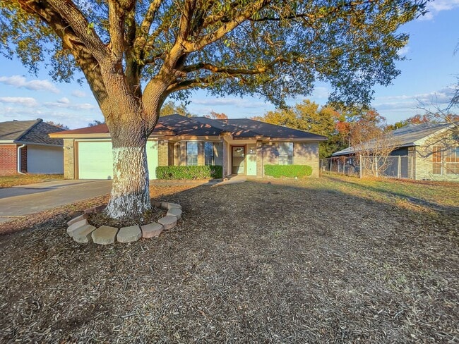 Building Photo - Cozy home in Killeen