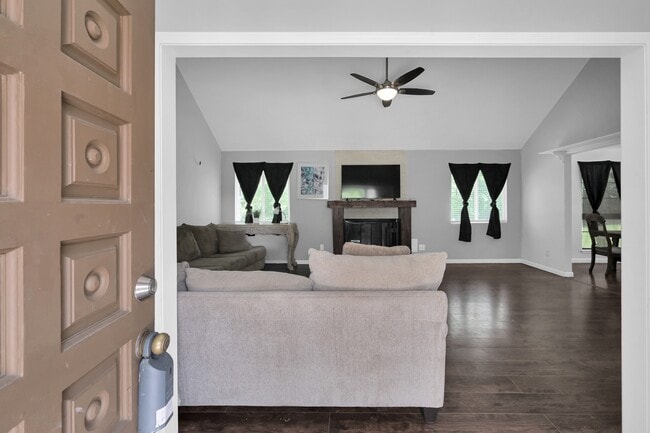 Photo - 5928 Sinclair Dr