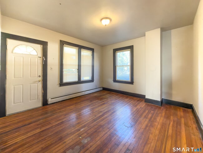 Photo - 223 Norwich Ave