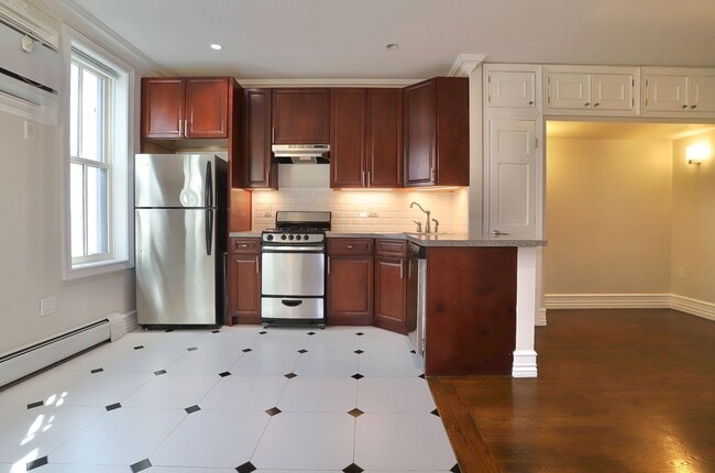 Open kitchen - 603 Bloomfield St Unit 3