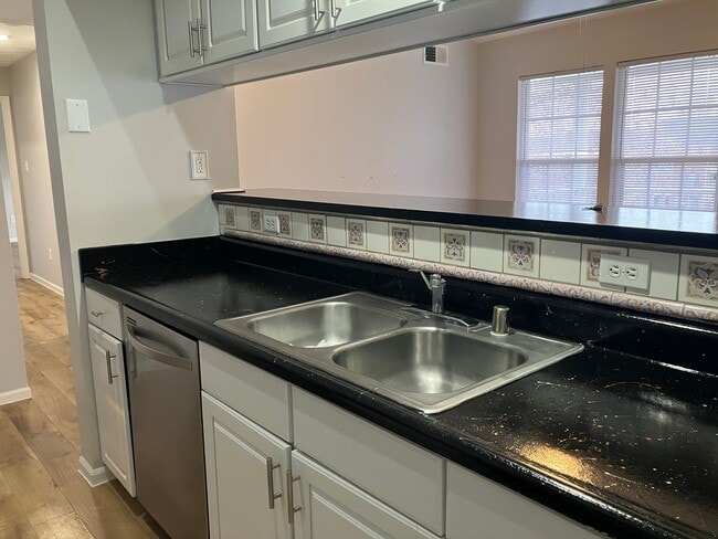 Photo - 88 Laurel Path Ct