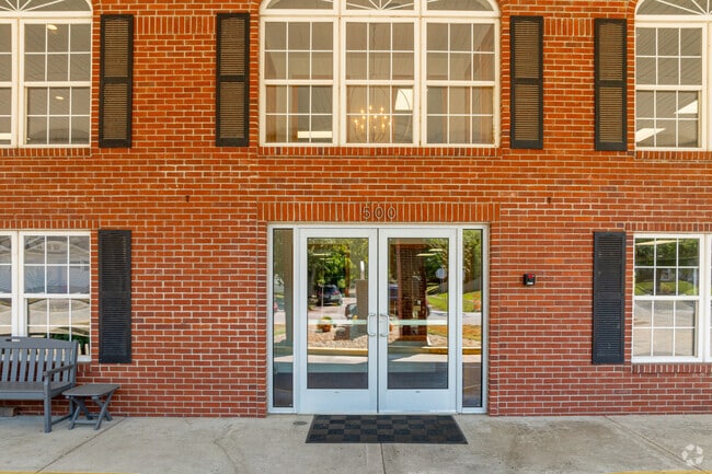 Photo - ANTHONY SQUARE SENIOR LIVING