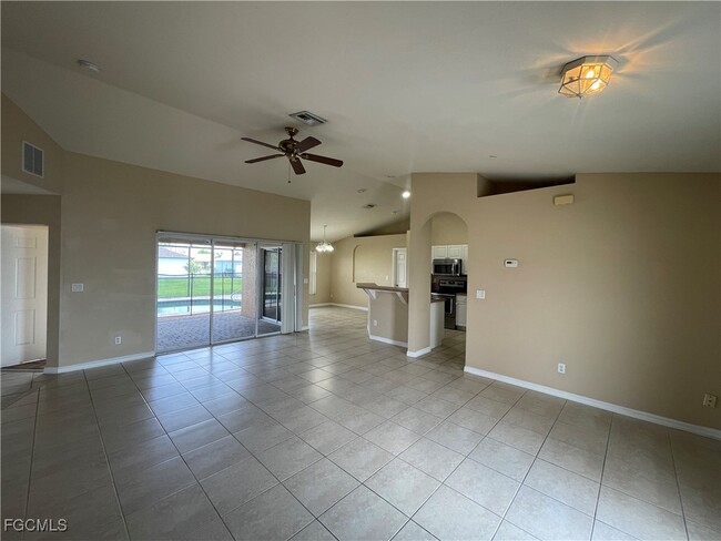 Photo - 630 SW 28th Terrace