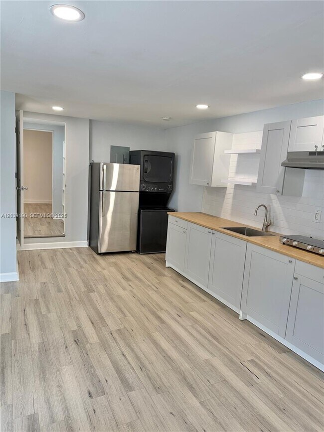 Photo - 227 SW 26th Rd