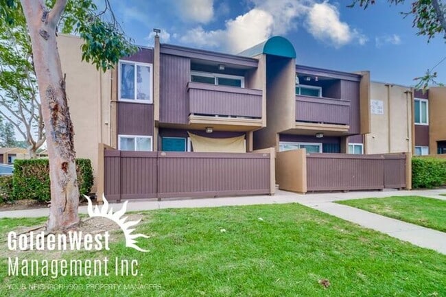 Building Photo - Charming 1Bdm 1Ba Condo in the Heart of Sa...