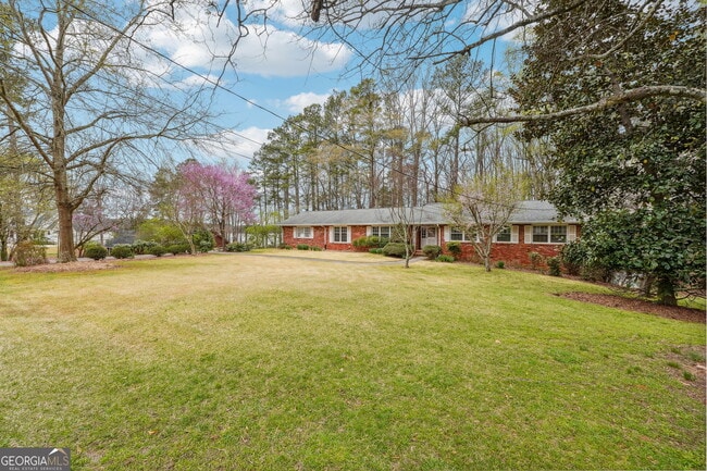 Photo - 5140 Lakewood Dr