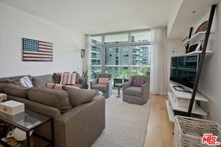 Photo - 13700 Marina Pointe Dr