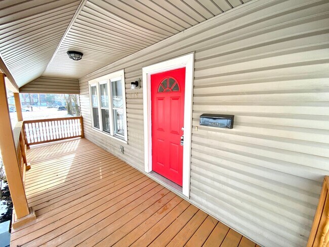 Photo - Newly Rehabbed Single Family in Dayton!: N...