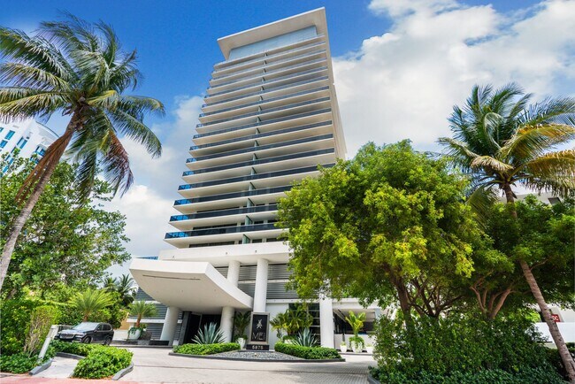 Photo - 5875 Collins Ave Unit # 604