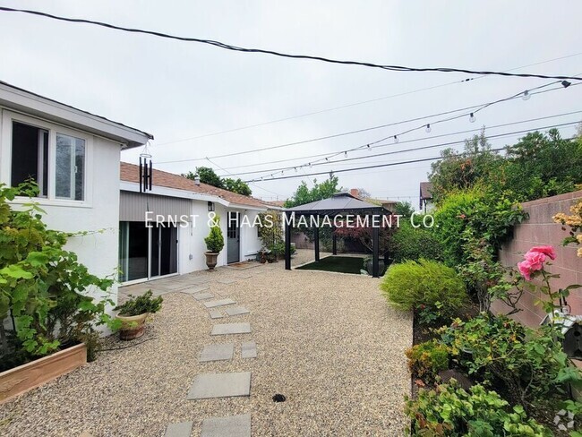 Building Photo - 2016 1/2 W 146th Pl- Rental