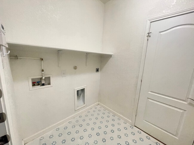 Photo - 7746 Heavenly Arbor