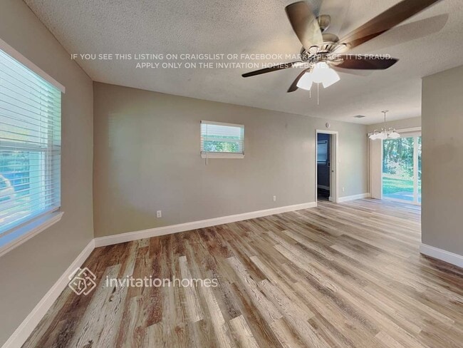 Photo - 1098 E Harrison St