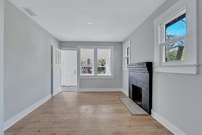 Photo - ***TWO WEEKS FREE*** Charming 2BR Home for Rent in Jacksonville