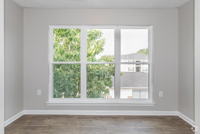 3BR, 2BA - 1450SF Charleston- Sunroom - Legacy at Abbington Place