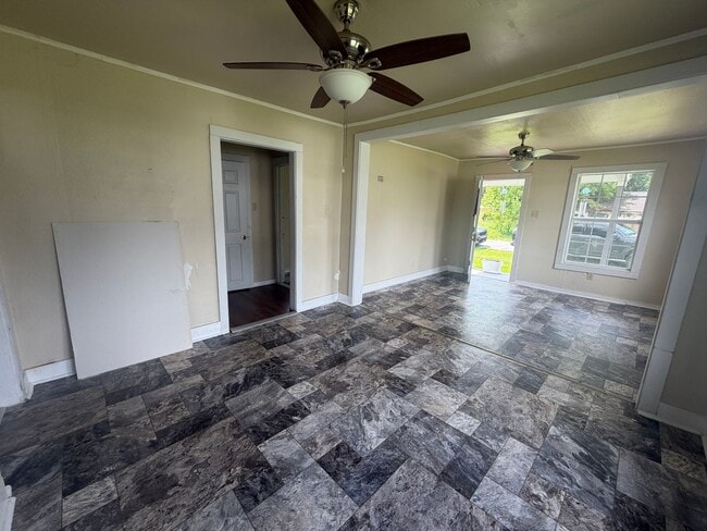 Photo - FOR RENT IN RAYNE!