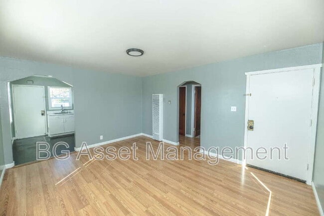 Photo - 1321 Dunn Ave